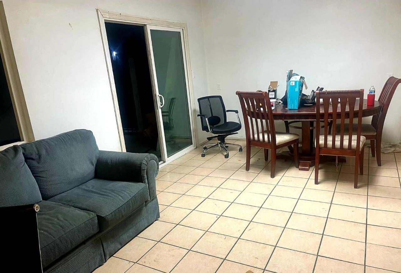 Humble Abode At El Monte Hostel Екстериор снимка