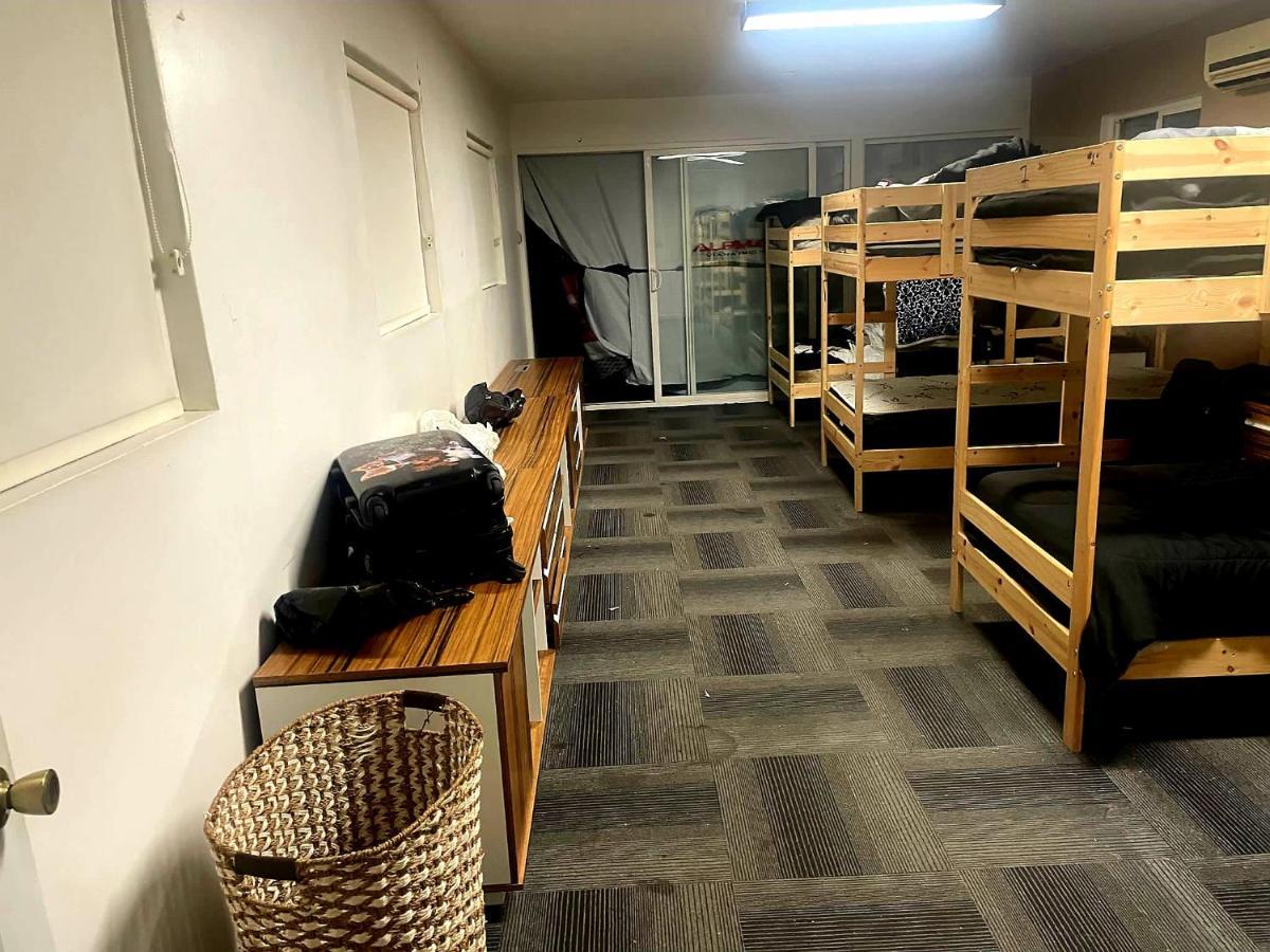 Humble Abode At El Monte Hostel Екстериор снимка